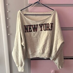 NWT hollister off the shoulder sweatshirt